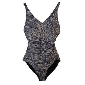 Speedo womens one piece swimsuit, black and white. Size 16.  # 816